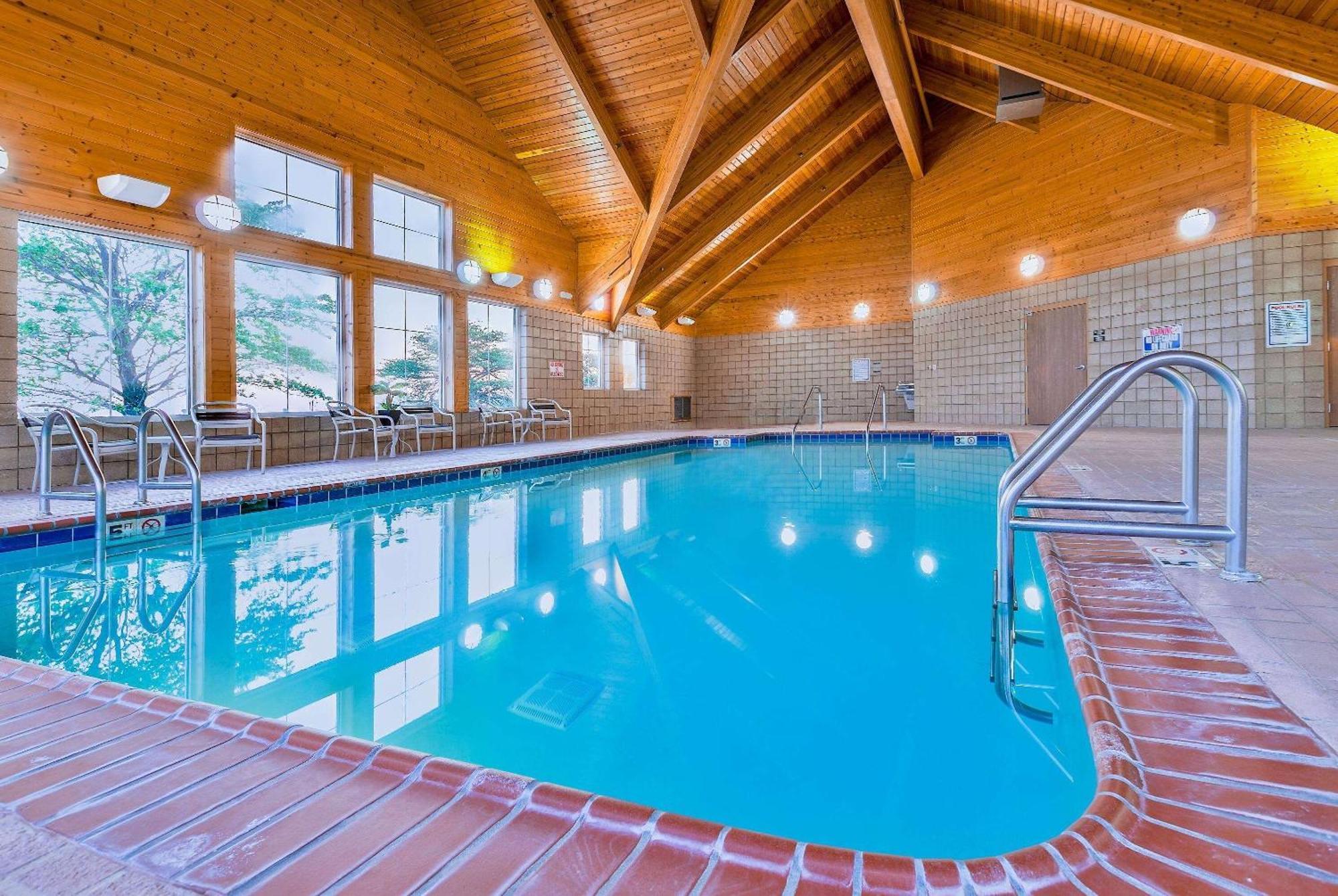 Americinn By Wyndham Monmouth Екстер'єр фото